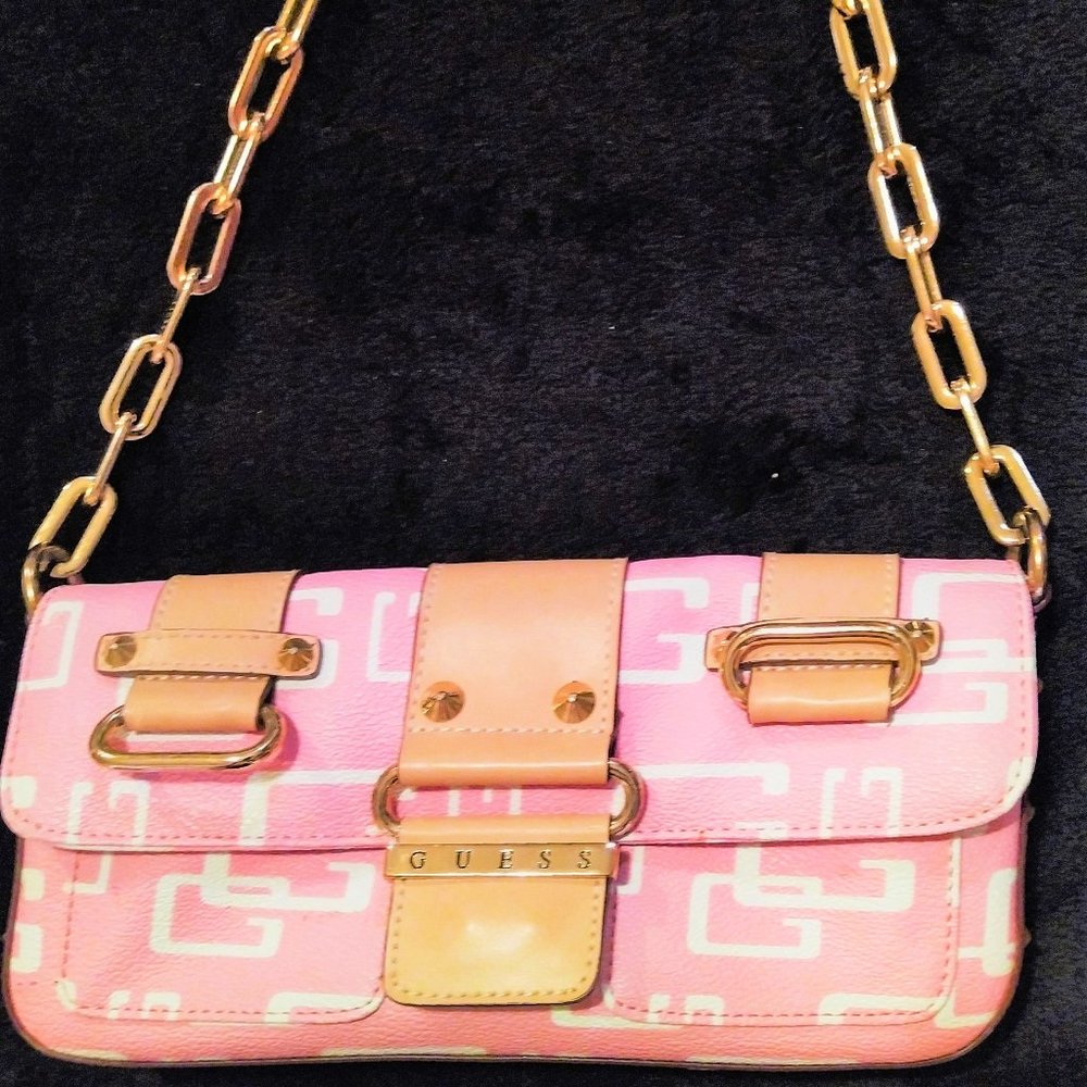 Guess Pocketbook
